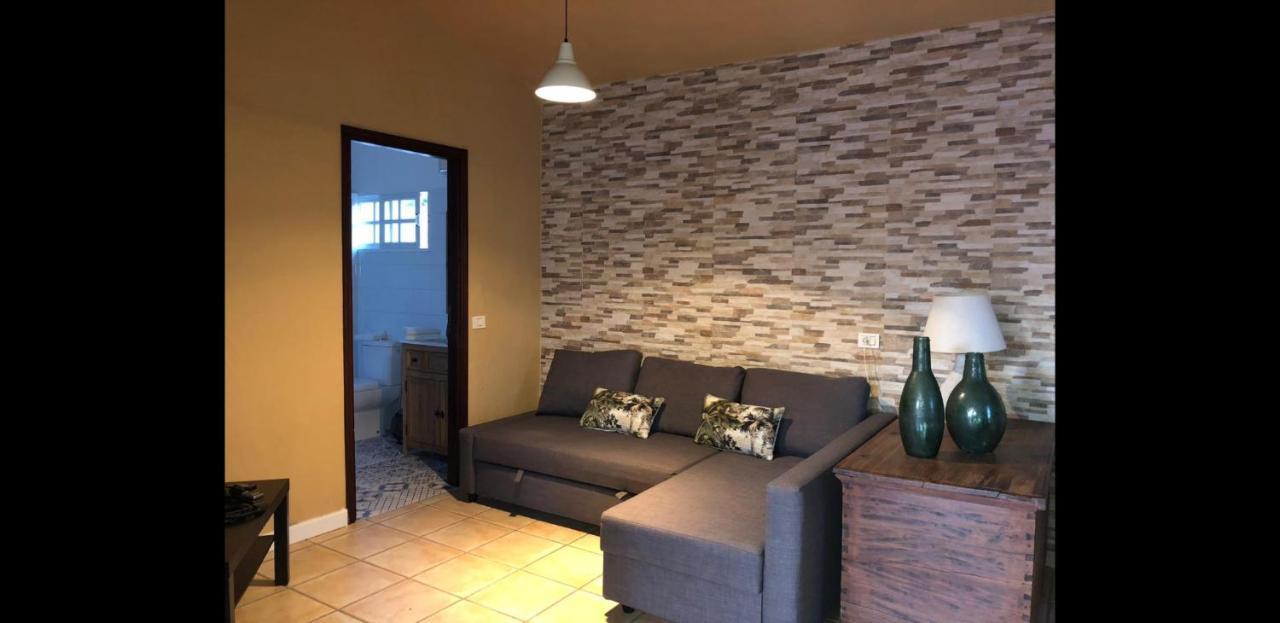 Vivienda Casa Abuela Apartment El Paso Ngoại thất bức ảnh